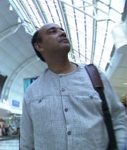 Kwame Anthony Appiah courtesy http://trustmovies.blogspot.com/2009/02/astra-taylors-examined-life-at-ifc.html